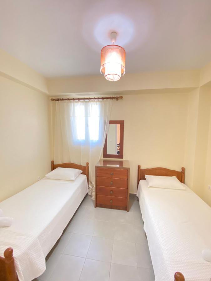 Veronika'S Apartment Himare Ngoại thất bức ảnh