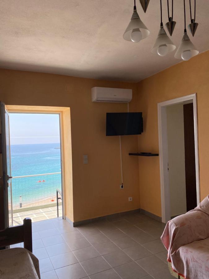 Veronika'S Apartment Himare Ngoại thất bức ảnh